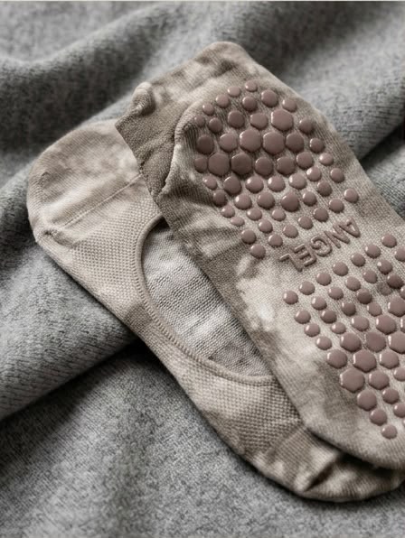 Angel Mocha Grip Socks - ReinStep