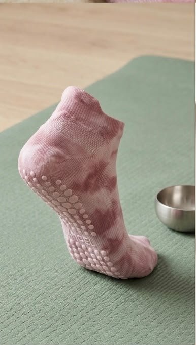 Angel Rose Grip Socks - ReinStep