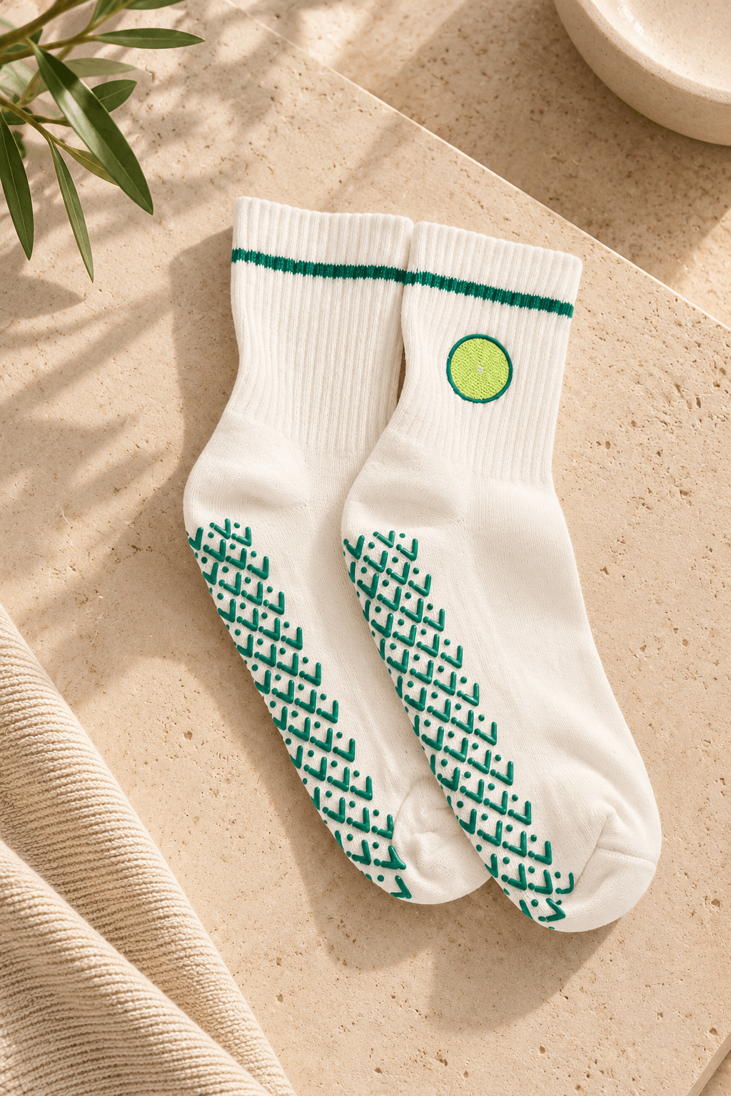 Rein Zest Studio Grip Socks | Non-Slip Pilates & Yoga Crew Socks - ReinStep